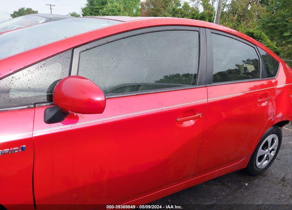 2013 TOYOTA PRIUS VIN: JTDKN3DU5D5684884