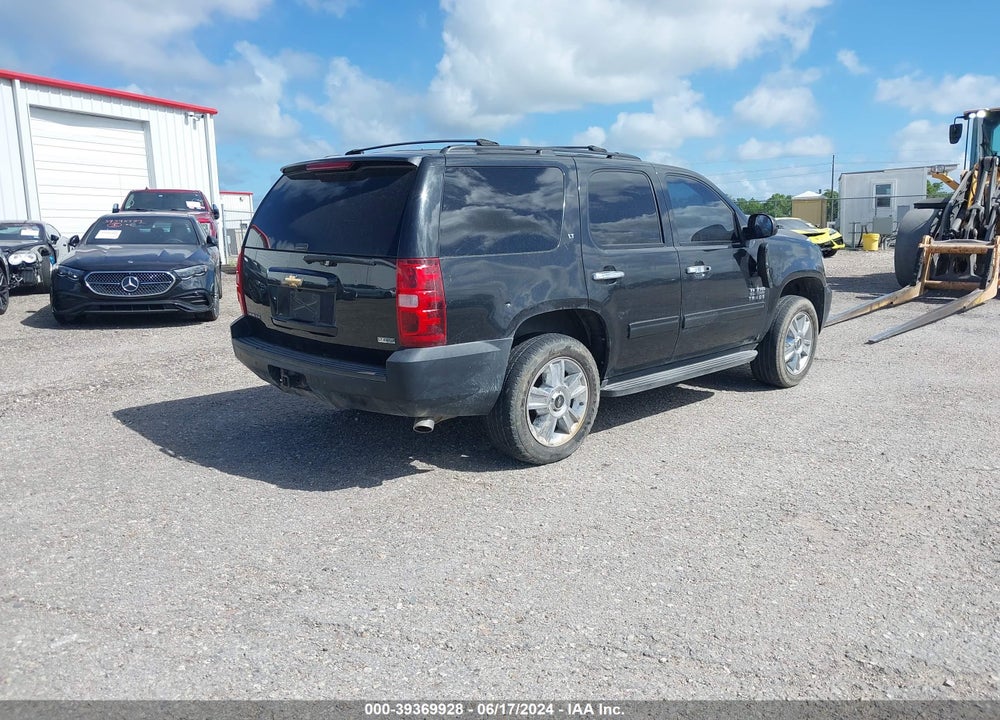 2011 CHEVROLET TAHOE LT VIN: 1GNSCBE00BR297491