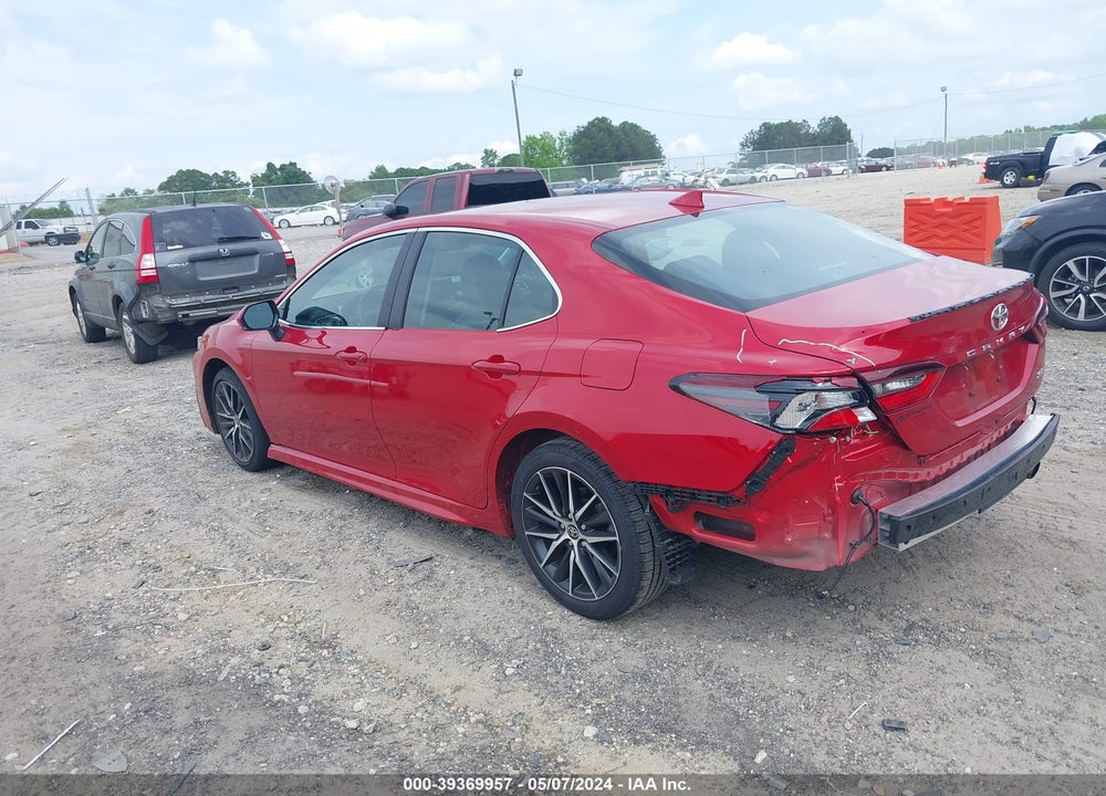 2024 TOYOTA CAMRY SE VIN: 4T1G11AK4RU218610