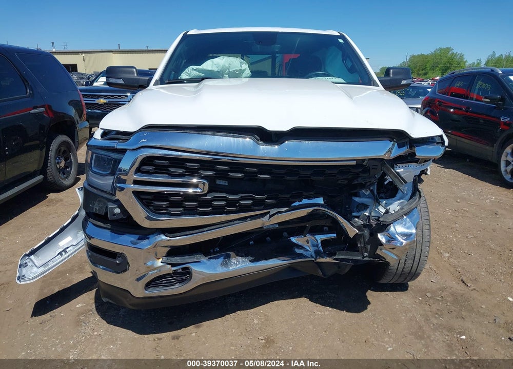 2022 RAM 1500 BIG HORN 4X4 5'7 BOX VIN: 1C6RRFFG1NN375370
