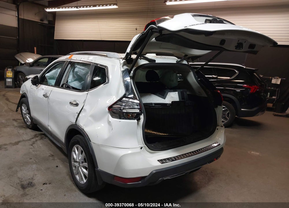 2017 NISSAN ROGUE SV VIN: 5N1AT2MV6HC871293