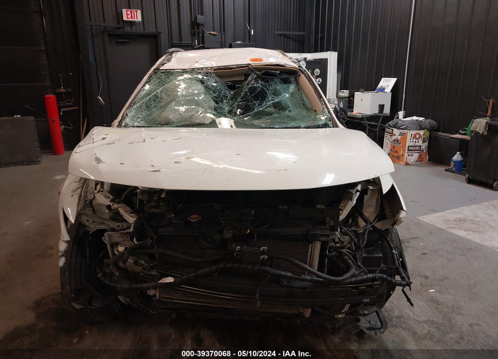 2017 NISSAN ROGUE SV VIN: 5N1AT2MV6HC871293