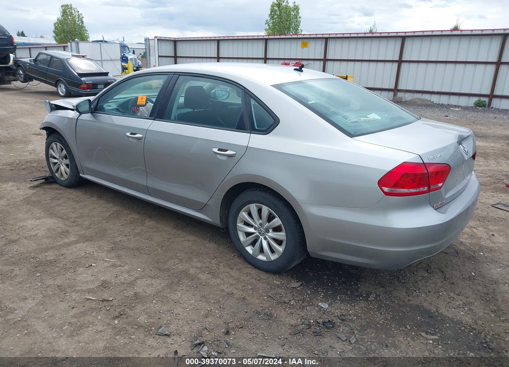 2012 VOLKSWAGEN PASSAT VIN: 1VWAH7A38CC103536