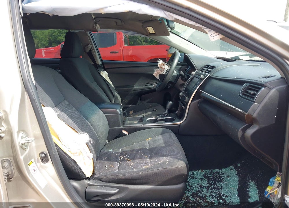 2016 TOYOTA CAMRY LE VIN: 4T1BF1FKXGU174520