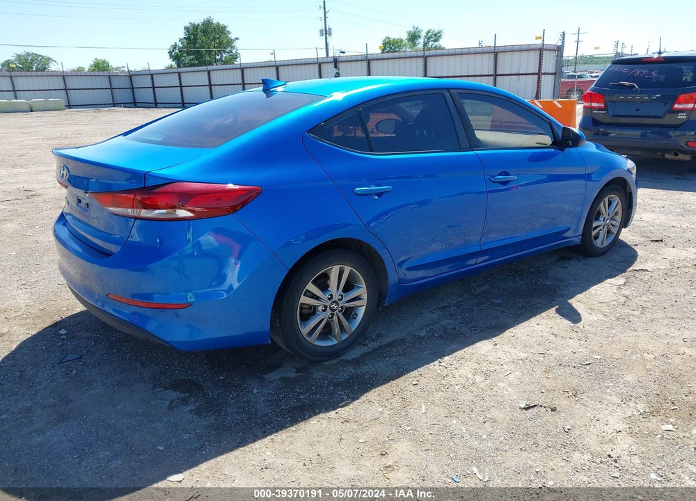 2018 HYUNDAI ELANTRA SEL VIN: KMHD84LF0JU451002
