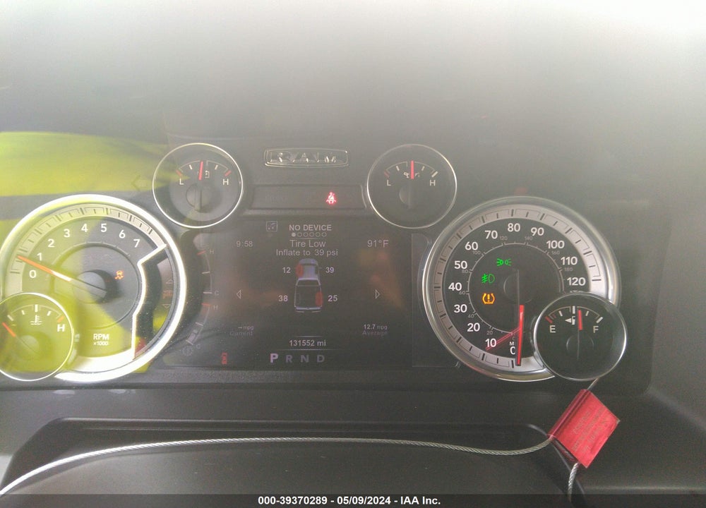 2017 RAM 1500 LAIE  4X4 5'7 BOX VIN: 1C6RR7NT9HS530628