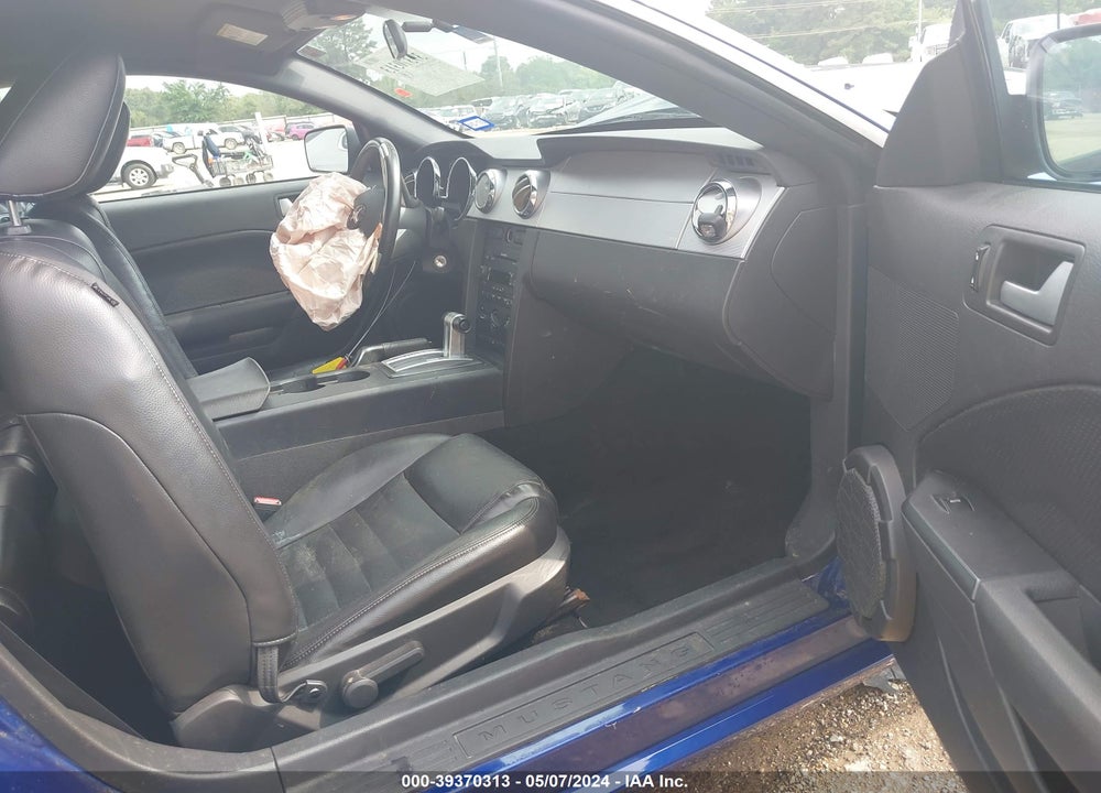 2005 FORD MUSTANG GT DELUXE/GT PREMIUM VIN: 1ZVHT82H155125219