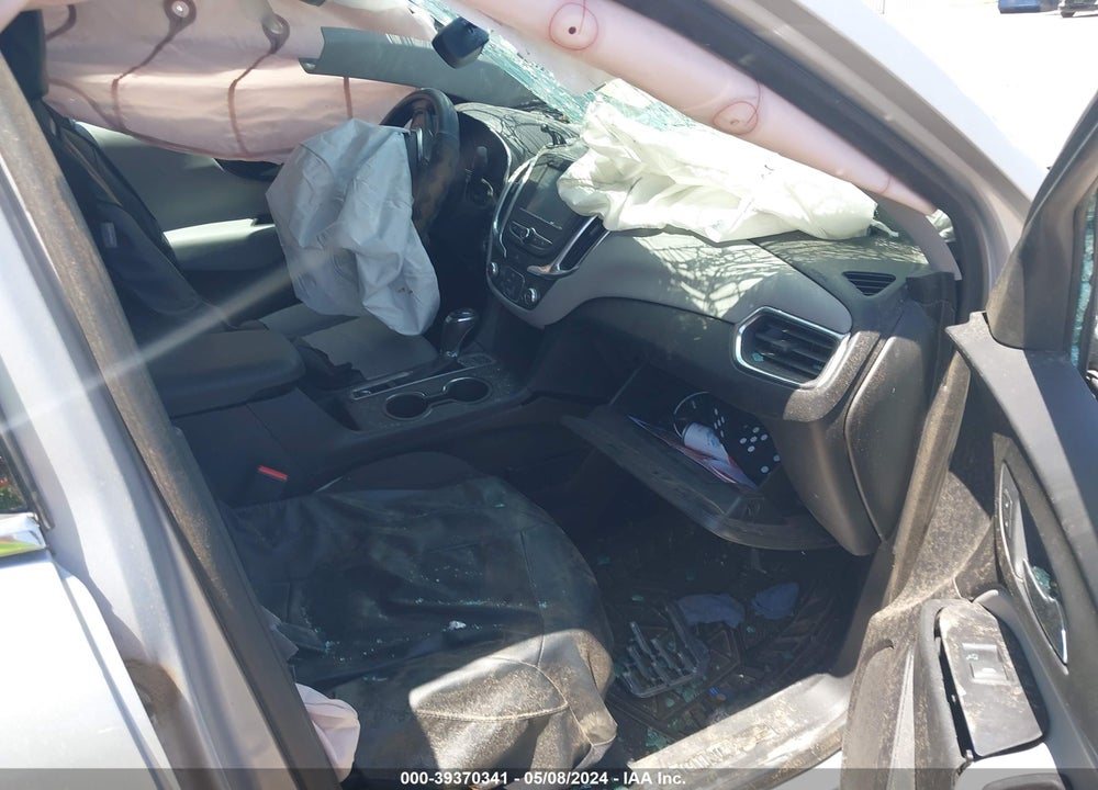 2018 CHEVROLET EQUINOX LT VIN: 2GNAXSEV0J6224739