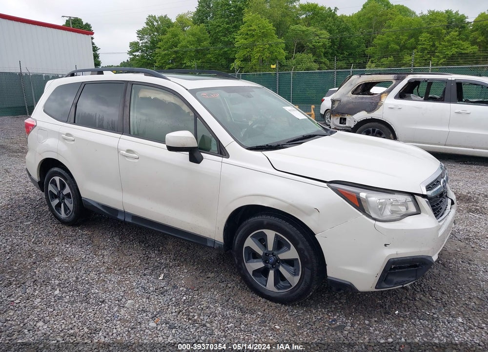2017 SUBARU FORESTER 2.5I PREMIUM VIN: JF2SJAGC5HH569095