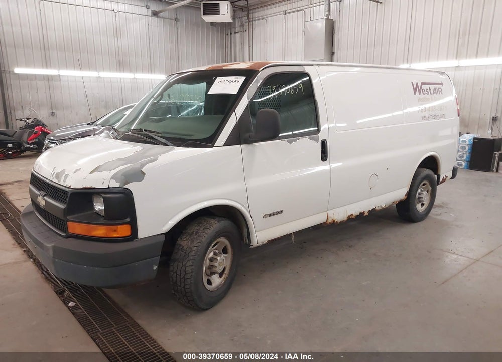 2004 CHEVROLET EXPRESS VIN: 1GCHG35U141157337