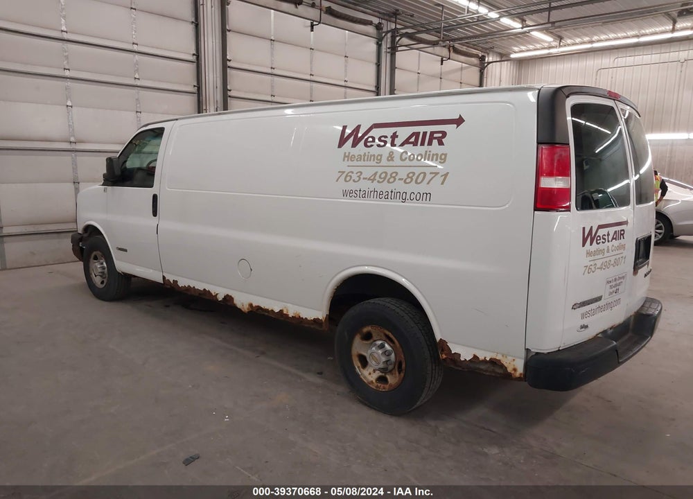 2004 CHEVROLET EXPRESS VIN: 1GCHG39U541107762
