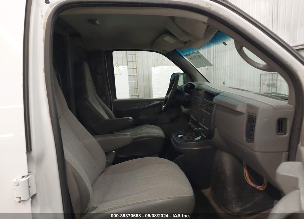 2004 CHEVROLET EXPRESS VIN: 1GCHG39U541107762