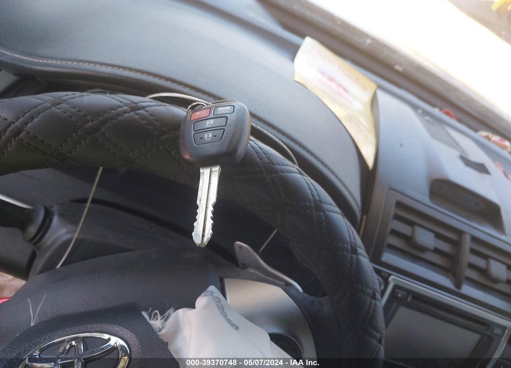2014 TOYOTA CAMRY SE VIN: 4T1BF1FK3EU304912