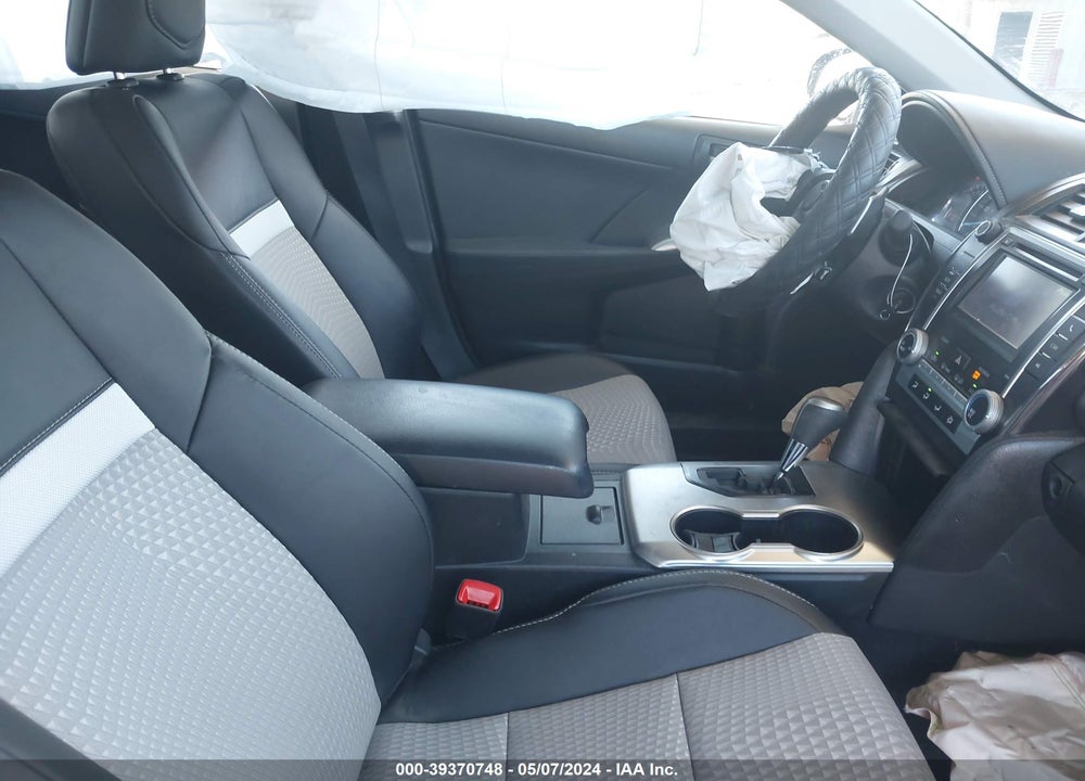 2014 TOYOTA CAMRY SE VIN: 4T1BF1FK3EU304912