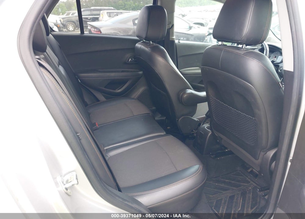 2018 CHEVROLET TRAX LT VIN: KL7CJPSBXJB598313