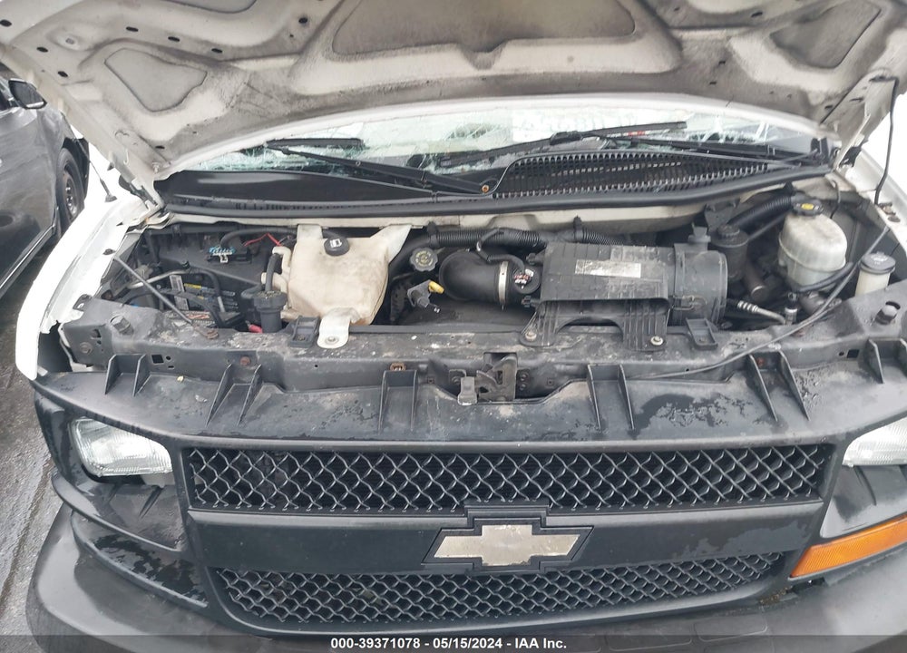 2009 CHEVROLET EXPRESS 1500 WORK VAN VIN: 1GCFG15XX91111888