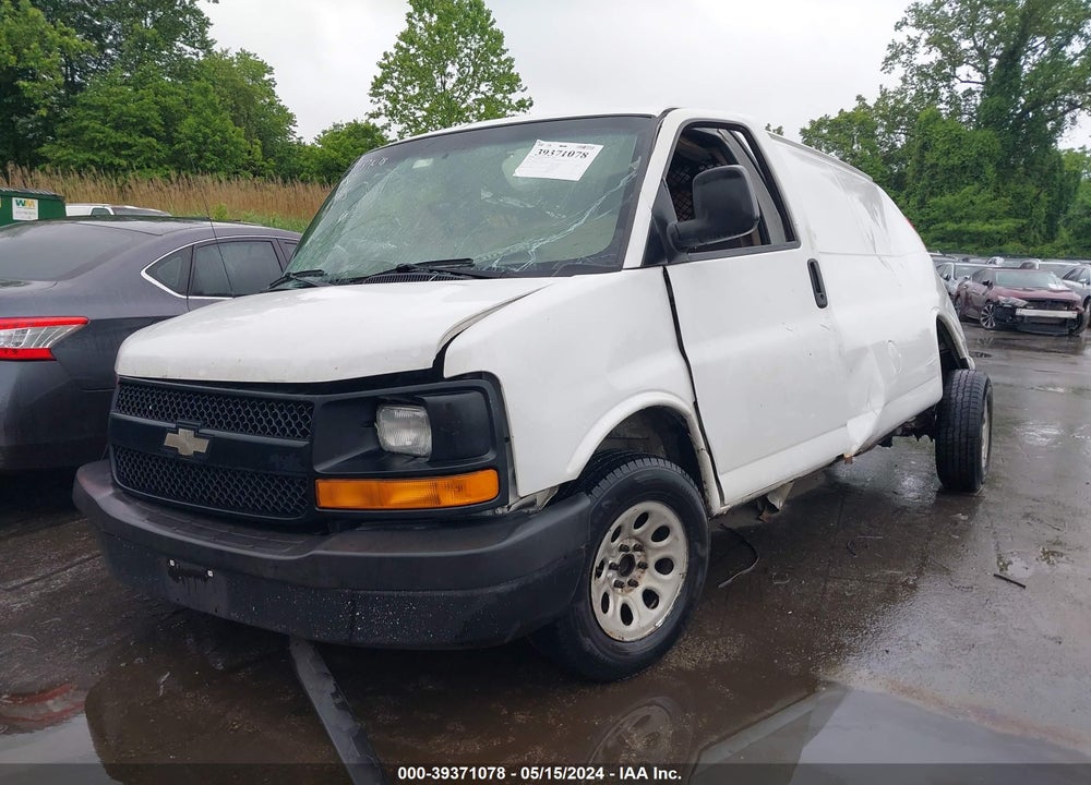 2009 CHEVROLET EXPRESS 1500 WORK VAN VIN: 1GCFG15XX91111888