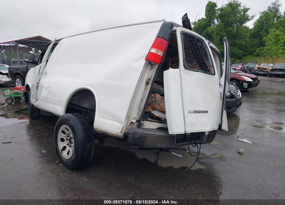 2009 CHEVROLET EXPRESS 1500 WORK VAN VIN: 1GCFG15XX91111888