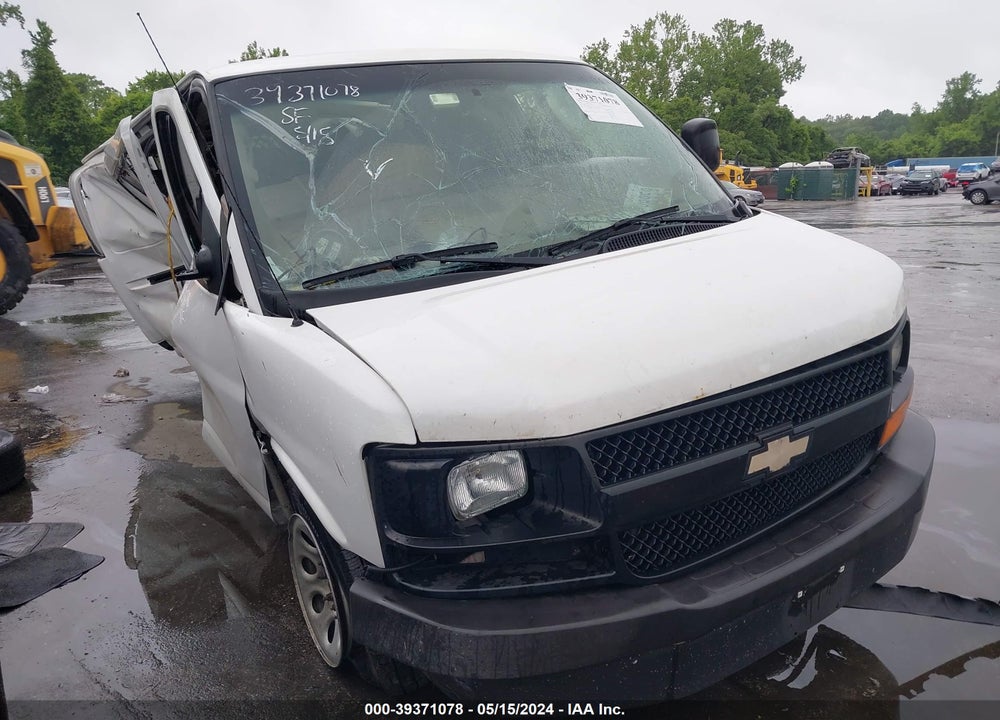 2009 CHEVROLET EXPRESS 1500 WORK VAN VIN: 1GCFG15XX91111888
