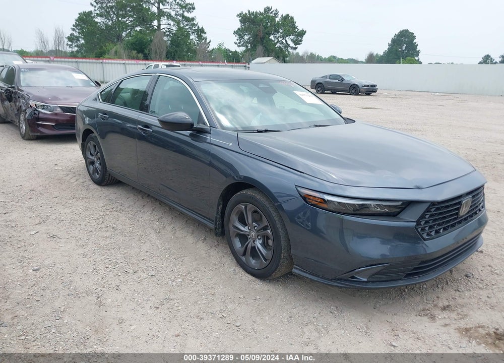 2023 HONDA ACCORD EX VIN: 1HGCY1F3XPA017830