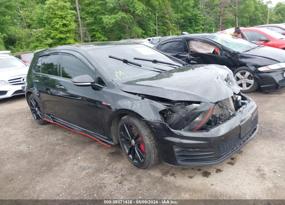 2017 VOLKSWAGEN GOLF GTI SE 4-DOOR VIN: 3VW547AU1HM006268