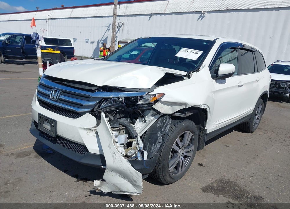 2018 HONDA PILOT EX-L VIN: 5FNYF6H50JB025648