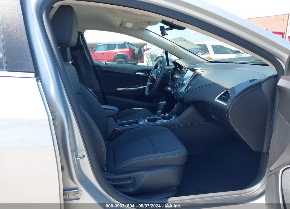 2016 CHEVROLET CRUZE LT AUTO VIN: 1G1BE5SM8G7300757