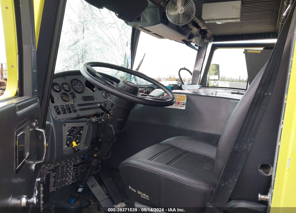 2003 KOVATCH FIRETRUCK VIN: 1K9AF64833N058690