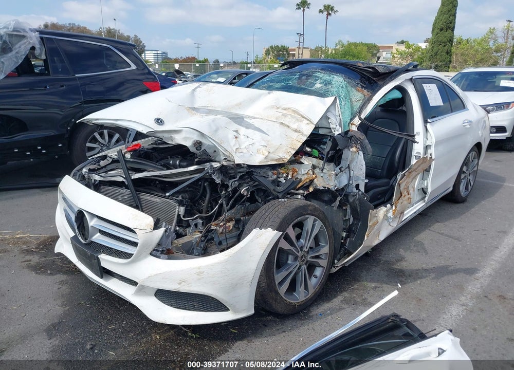 2018 MERCEDES-BENZ C 300 VIN: WDDWF4JB3JR404011
