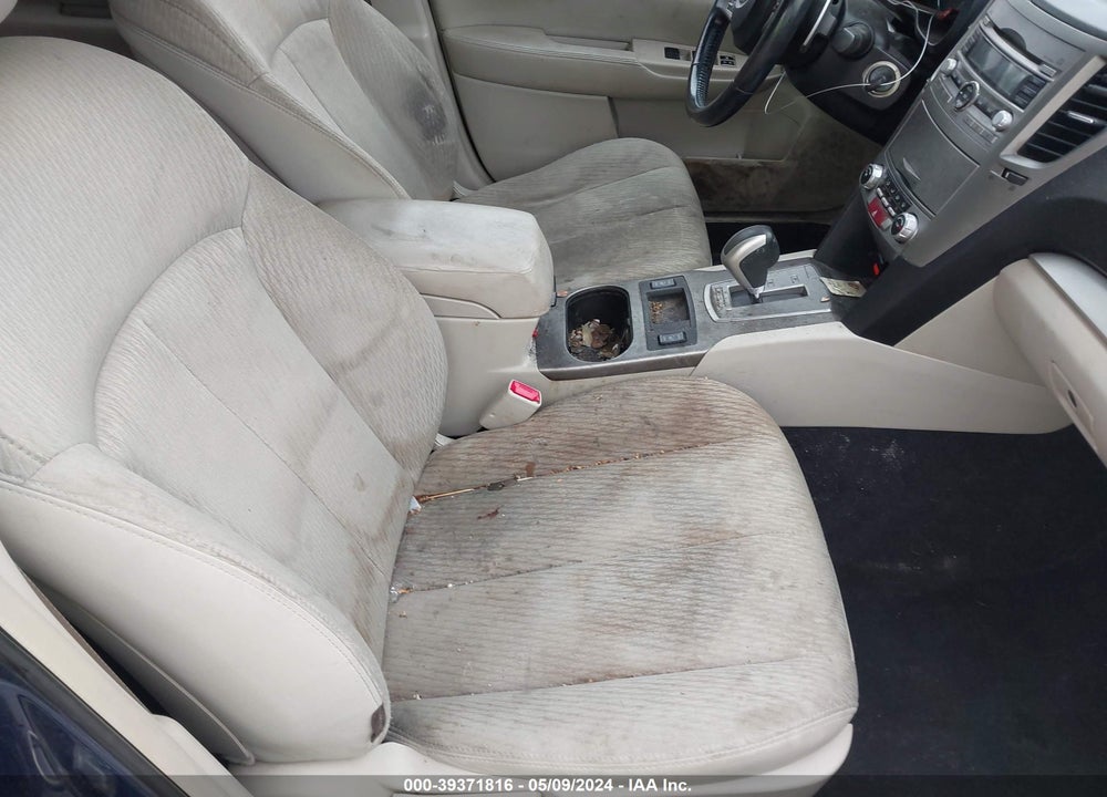 2011 SUBARU OUTBACK 2.5I PREMIUM VIN: 4S4BRBCC9B3330605
