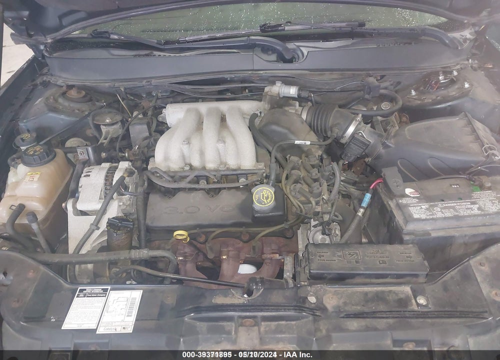 2000 FORD TAURUS SES VIN: 1FAFP5522YG175338