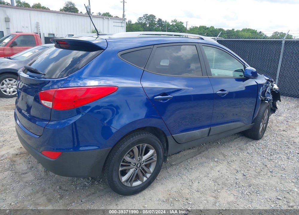 2014 HYUNDAI TUCSON SE VIN: KM8JU3AG6EU824120
