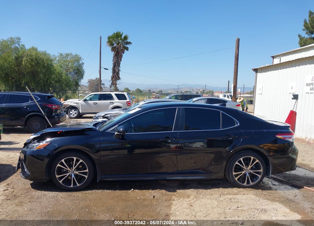 2020 TOYOTA CAMRY SE VIN: 4T1G11AK1LU906989