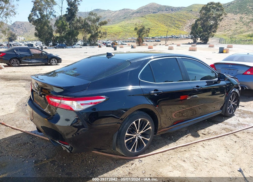 2020 TOYOTA CAMRY SE VIN: 4T1G11AK1LU906989
