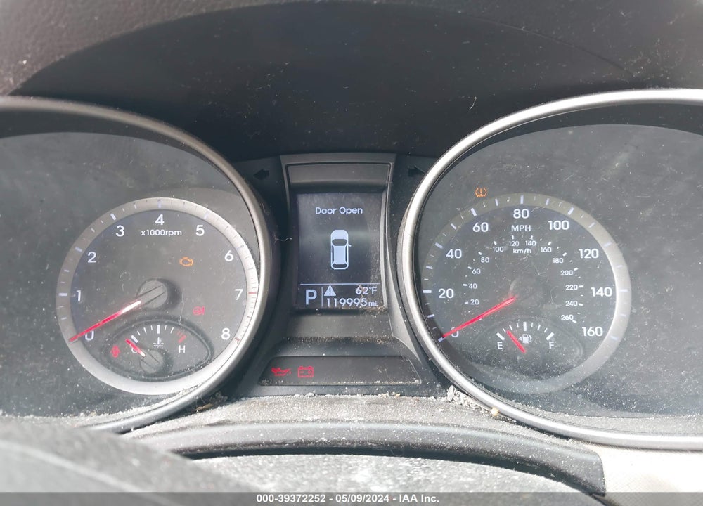 2014 HYUNDAI SANTA FE GLS VIN: KM8SMDHF0EU071336