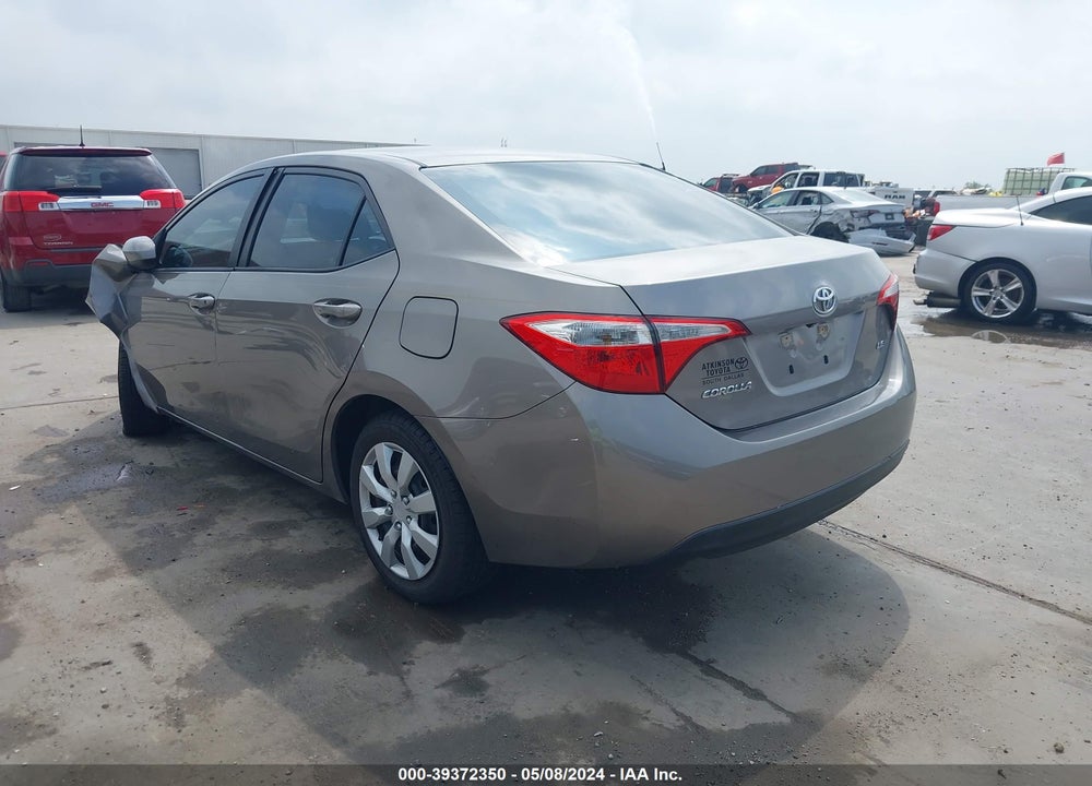 2015 TOYOTA COROLLA LE VIN: 5YFBURHE2FP301322