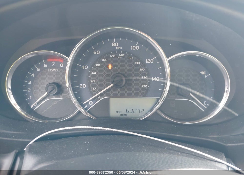 2015 TOYOTA COROLLA LE VIN: 5YFBURHE2FP301322