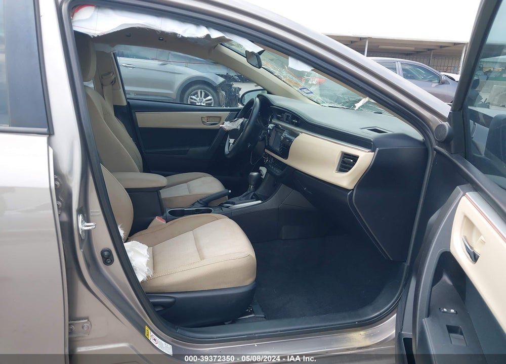 2015 TOYOTA COROLLA LE VIN: 5YFBURHE2FP301322