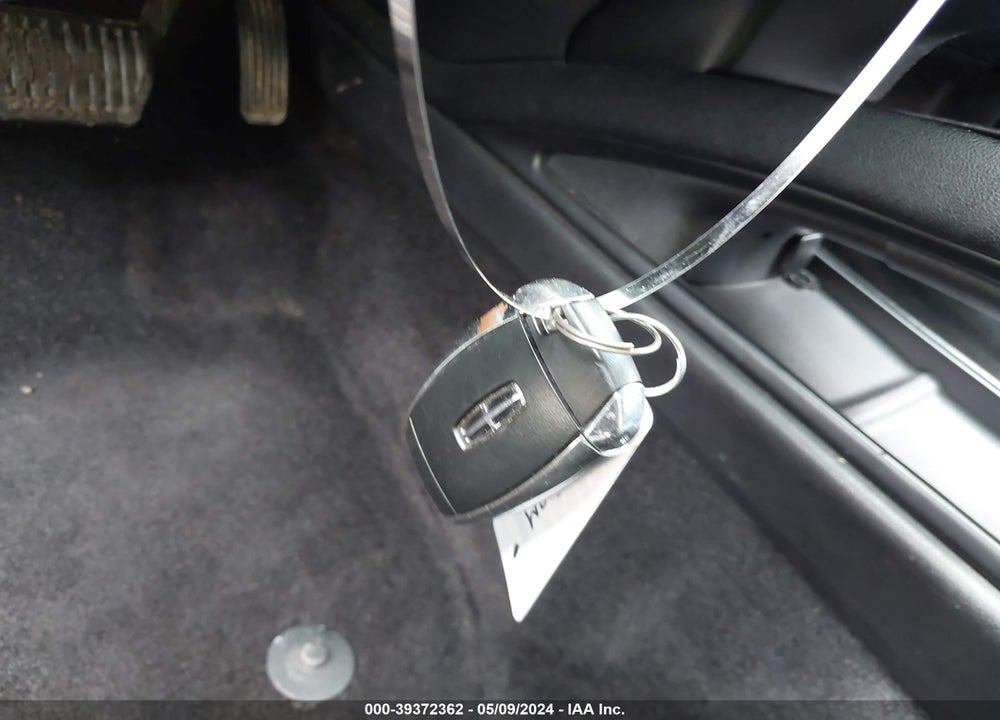 2017 LINCOLN MKZ SELECT VIN: 3LN6L5D90HR614402