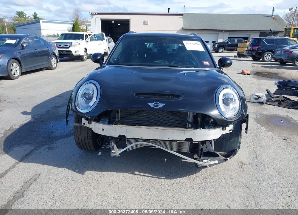 2018 MINI CLUBMAN COOPER S VIN: WMWLU5C56J2G79977