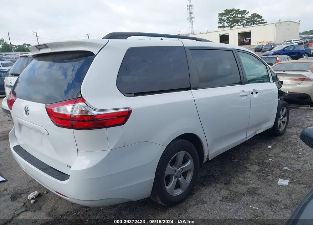 2017 TOYOTA SIENNA LE 8 PASSENGER VIN: 5TDKZ3DC9HS865594