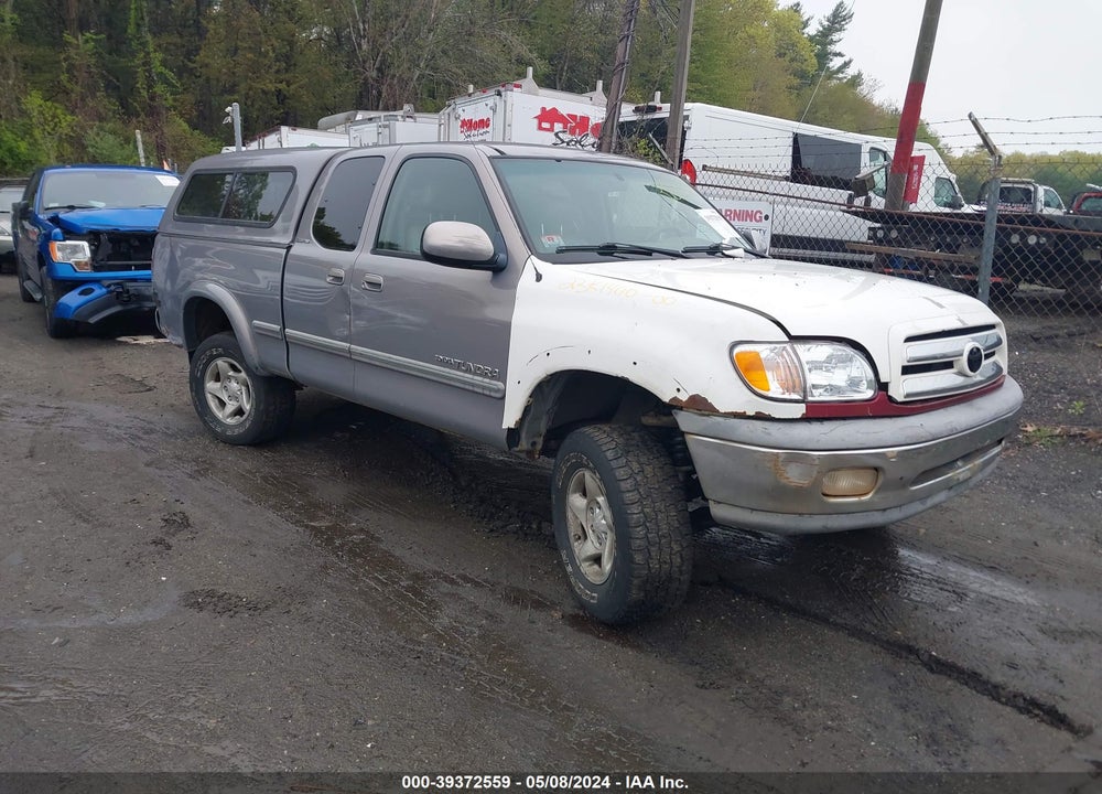 2000 TOYOTA TUNDRA LTD V8 VIN: 5TBBT4815YS063603