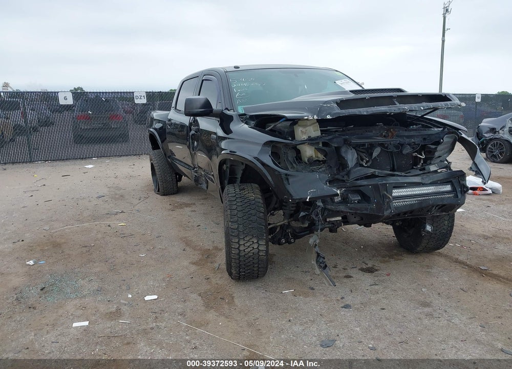 2015 TOYOTA TUNDRA SR5 5.7L V8 VIN: 5TFDW5F1XFX423794