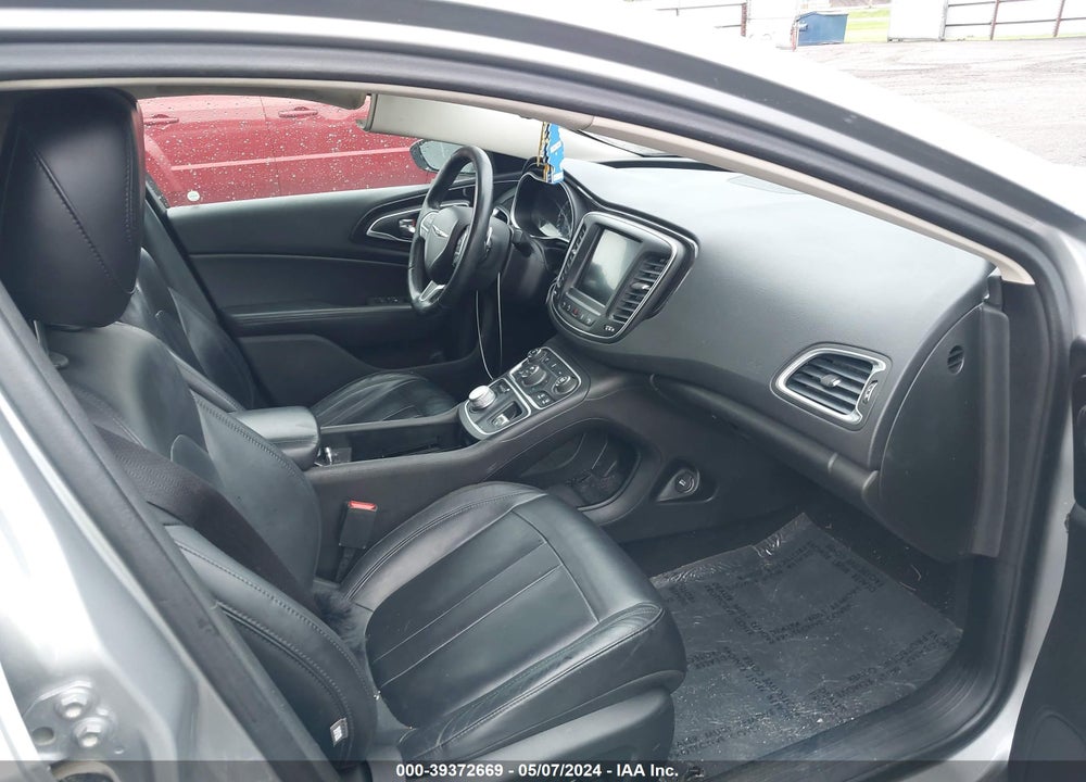 2015 CHRYSLER 200 C VIN: 1C3CCCCG8FN509767