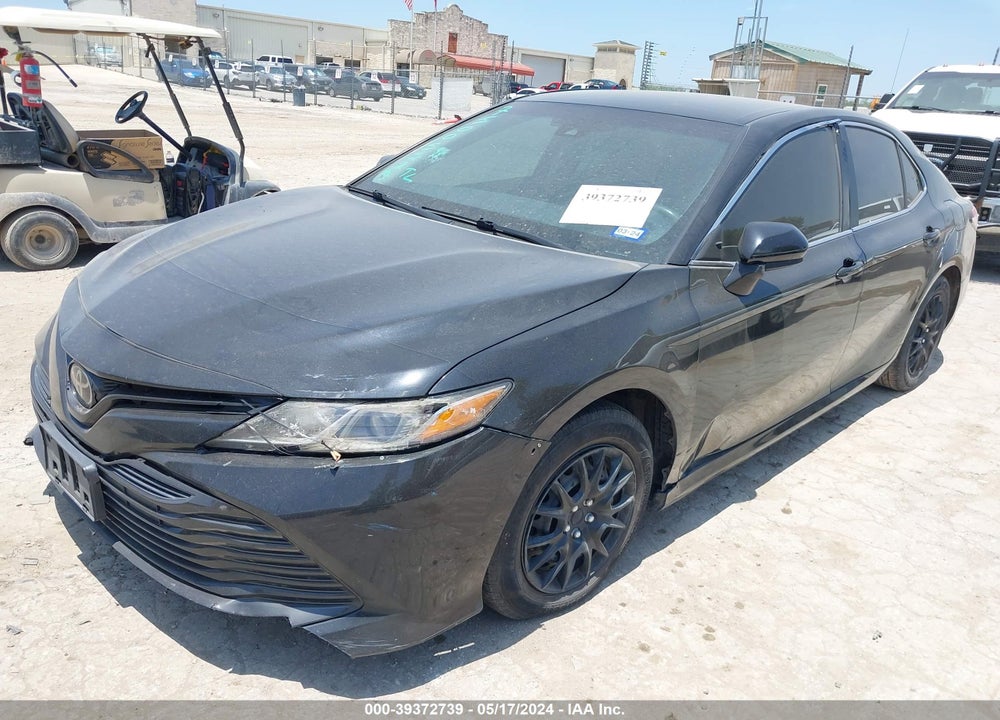 2018 TOYOTA CAMRY L VIN: 4T1B11HK7JU557303