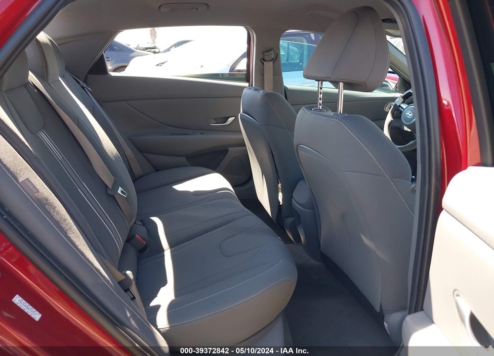 2024 HYUNDAI ELANTRA SEL VIN: KMHLM4DG0RU732310