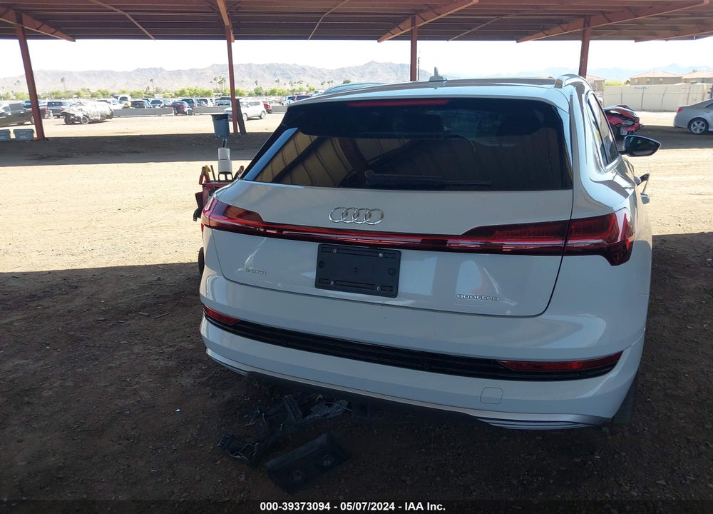 2021 AUDI E-TRON PREMIUM PLUS QUATTRO VIN: WA1LAAGE3MB016280