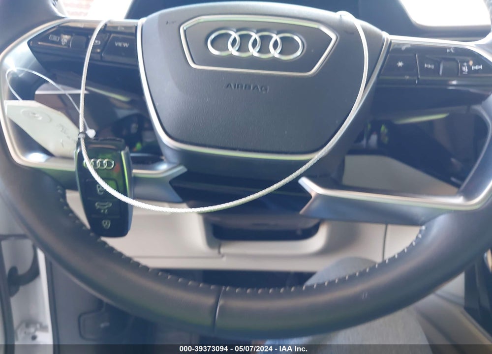 2021 AUDI E-TRON PREMIUM PLUS QUATTRO VIN: WA1LAAGE3MB016280