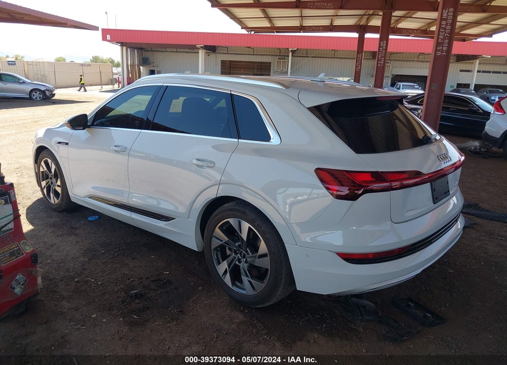 2021 AUDI E-TRON PREMIUM PLUS QUATTRO VIN: WA1LAAGE3MB016280