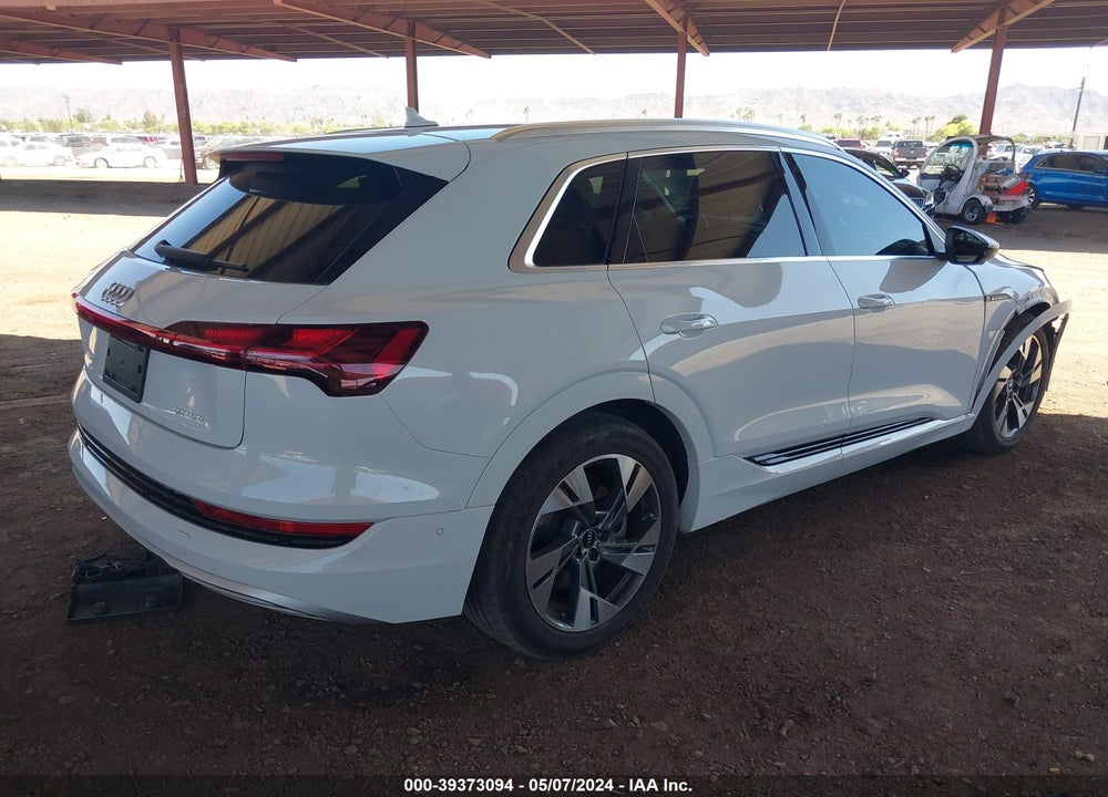 2021 AUDI E-TRON PREMIUM PLUS QUATTRO VIN: WA1LAAGE3MB016280
